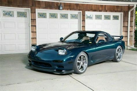 Mazda RX 7 FD Twin Turbo Specs .
